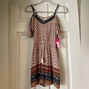 Patterned dress from Xhileration. Size S